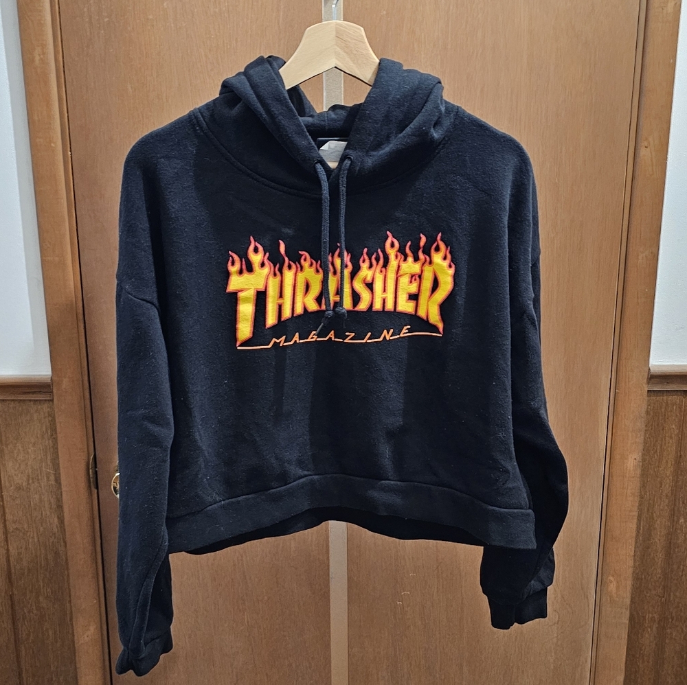 Women size S Thrasher cropped hoodie